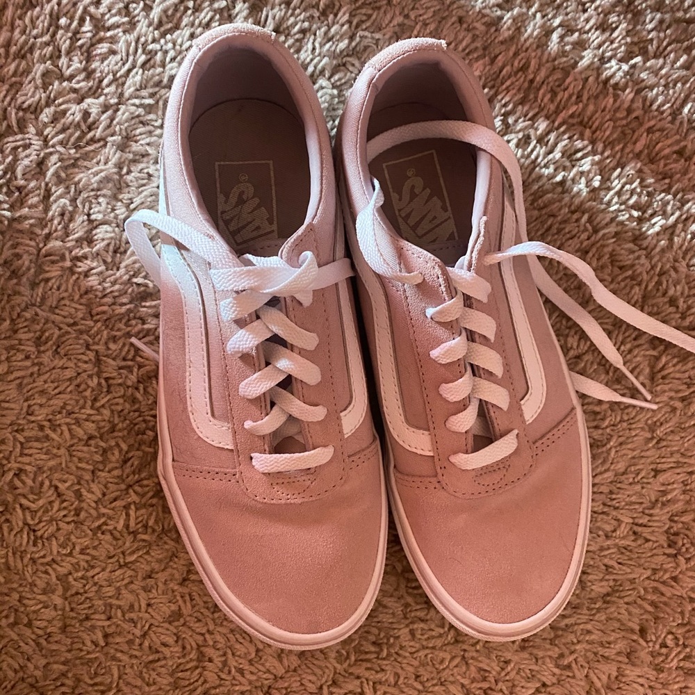 Vans!!